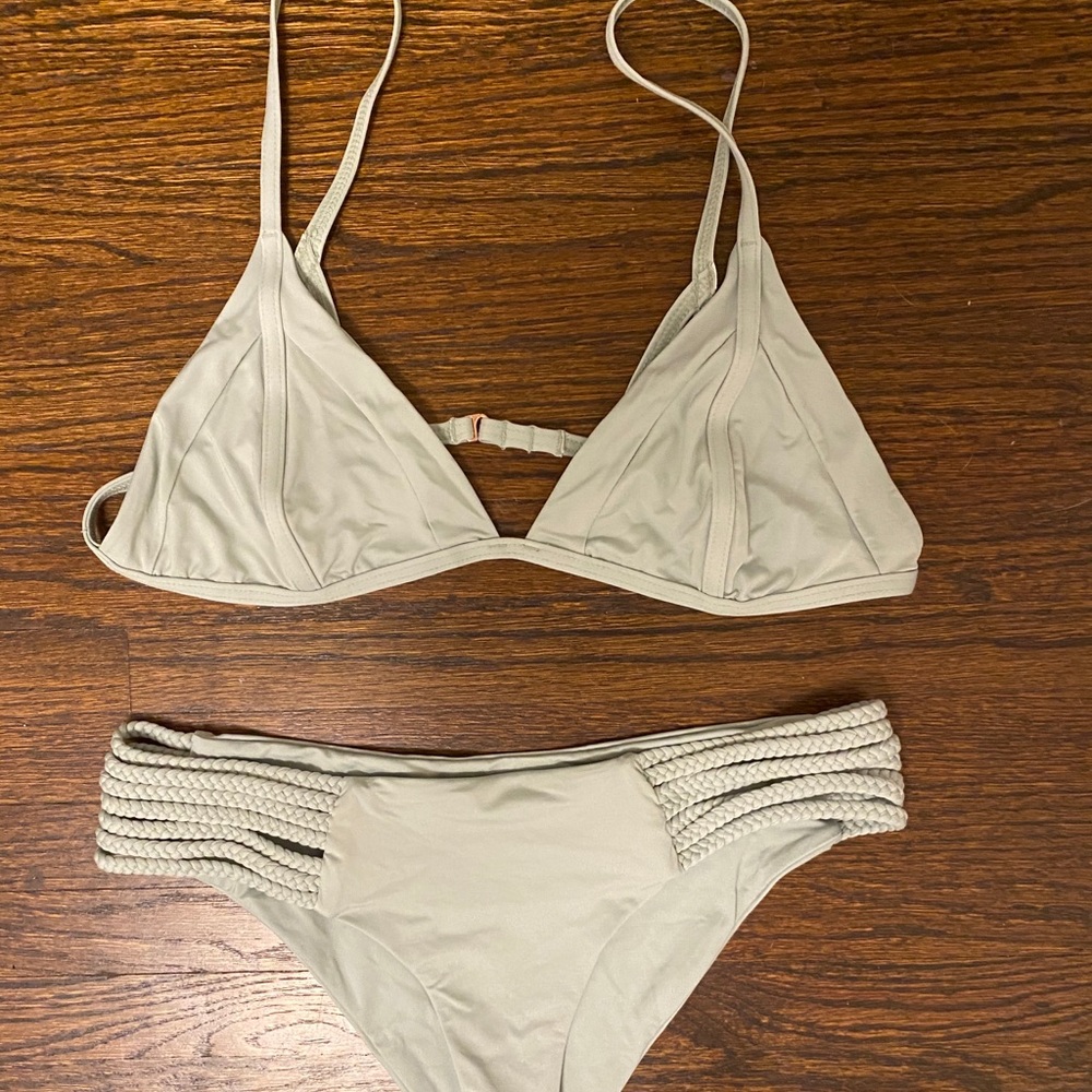 Frankies Bikini!